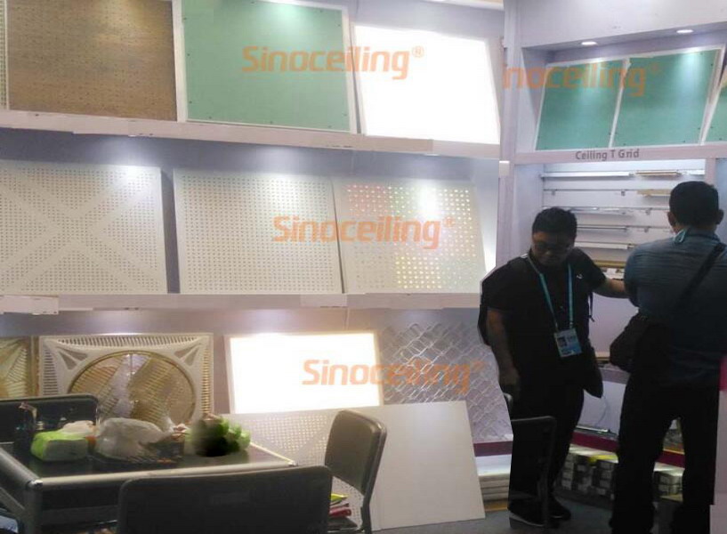 Access panel displayed in 123th Canton Fair(图1)